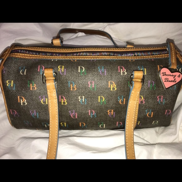 Dooney & Bourke Handbags - Dooney & Bourke Bag